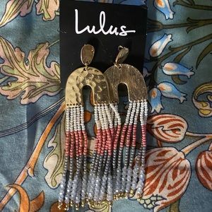 Lulu’s earrings NEW